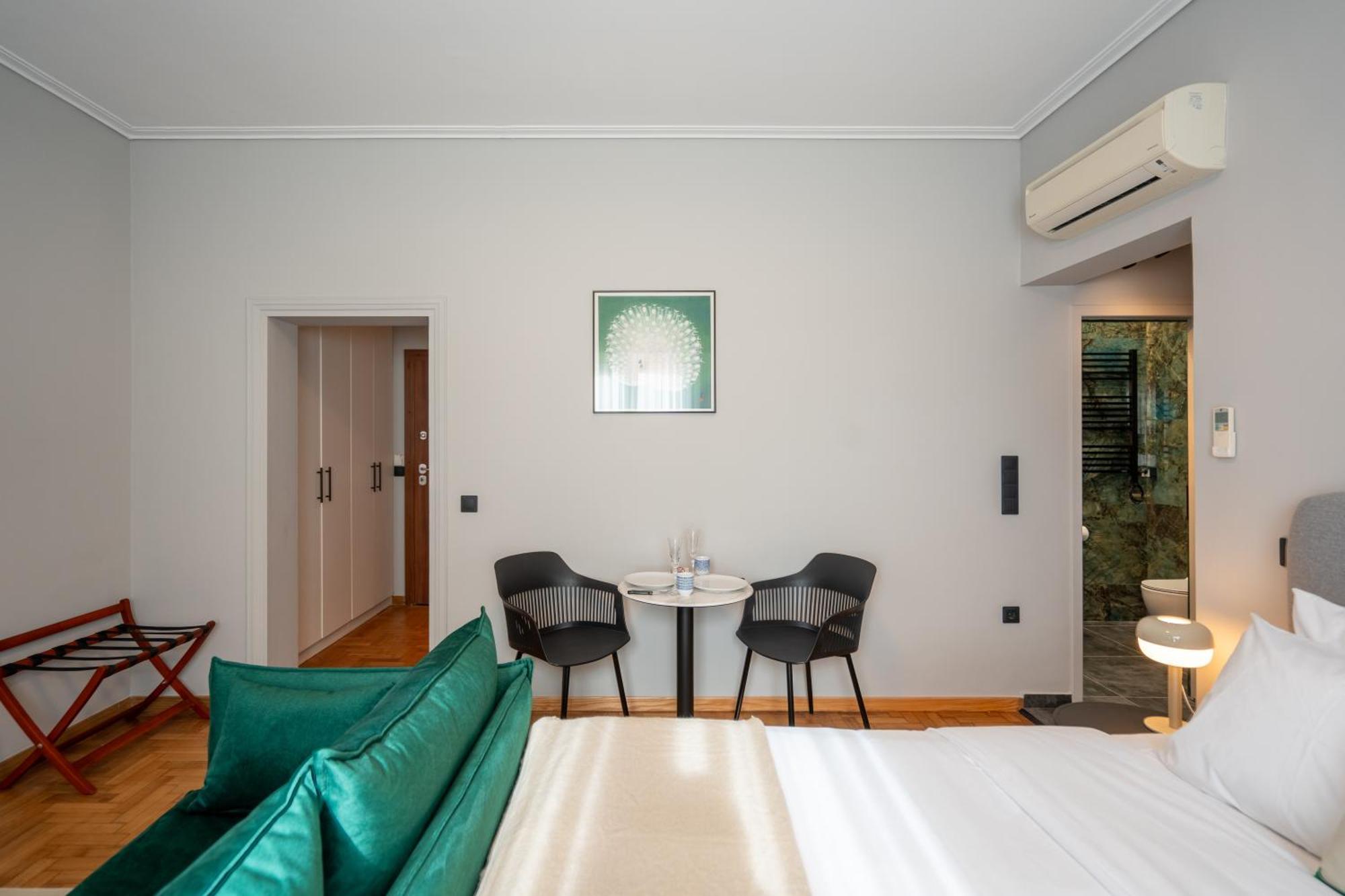 Syntagma Bliss: Athens Hub Apartment Luaran gambar